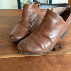 Dansko Brown Leather Booties, Size 38 EUR (7.5 US).